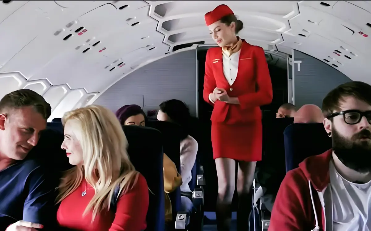 法国空姐/私人航空/空中宝贝HD高清在线观看_法国啄木鸟经典限制级电影_空乘题材完整版无删减_1080P中文字幕免费播放