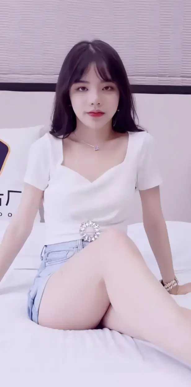《潘甜甜三部曲》全网最全未删减资源-潘甜甜三部曲1080P蓝光画质-免费在线观看支持缓存下载