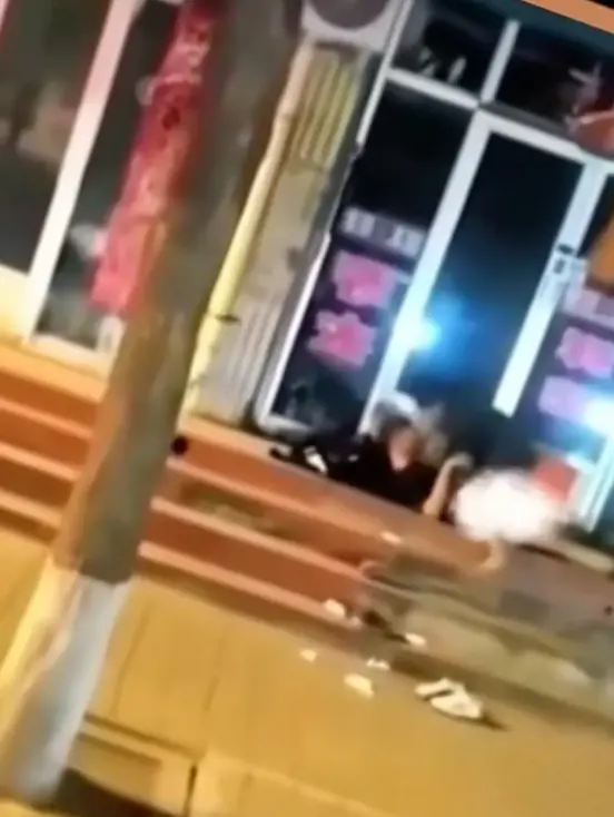鲜花店门口,监控画面,视频在线观看,资源下载相关资源图片