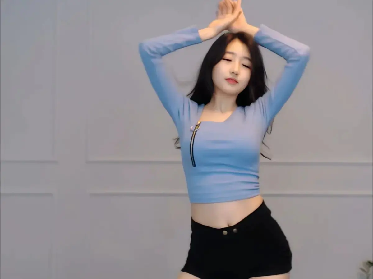 《onlyfans每日大赛徐雅》8月加长版 - 《onlyfans每日大赛徐雅》终极剪辑高能瞬间 - 抖音爆款在线抢先看 - 免费观看全集